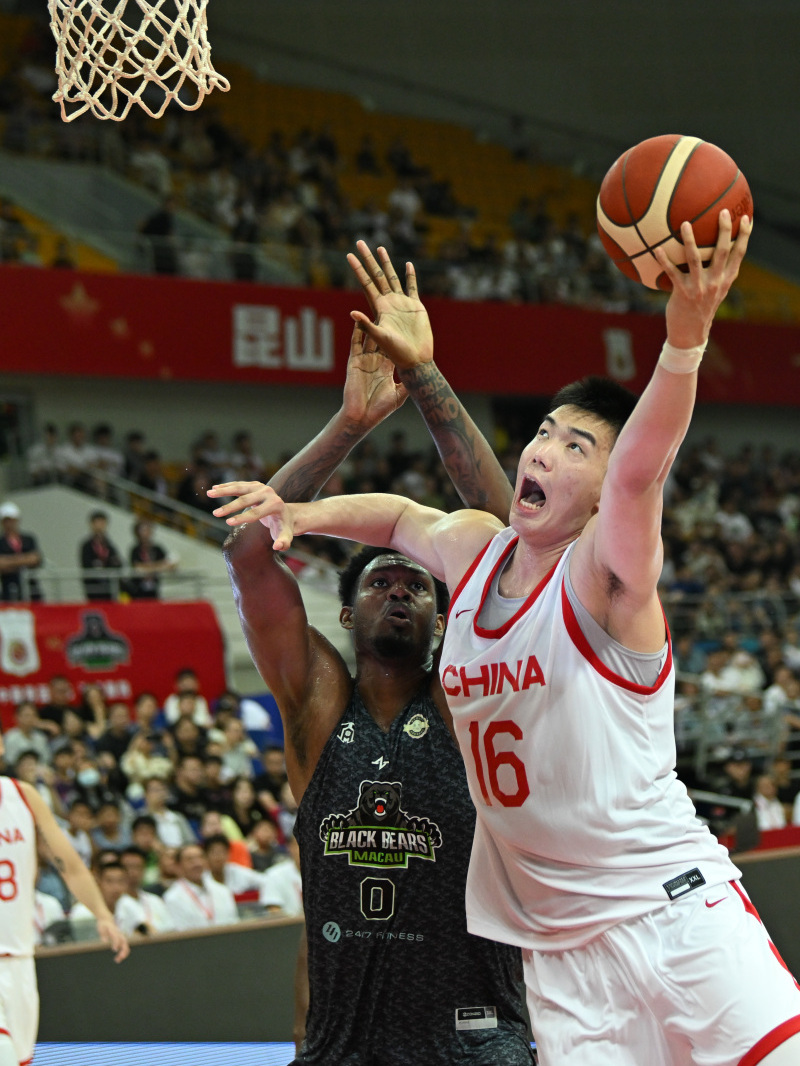 乐竞体育包含全明星赛赛程吃紧；夏洛特黄蜂今晚再遭质疑；更衣室稳定；身体对抗强度拉满的词条