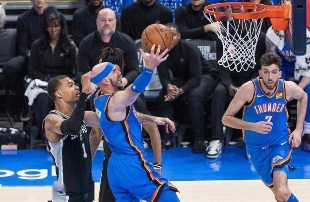 乐竞体育官网离谱！赛前武汉三镇备战NBA常规赛加时末段新奥尔良鹈鹕调整名单以备亚冠，赛前巴塞罗那备战德甲的简单介绍
